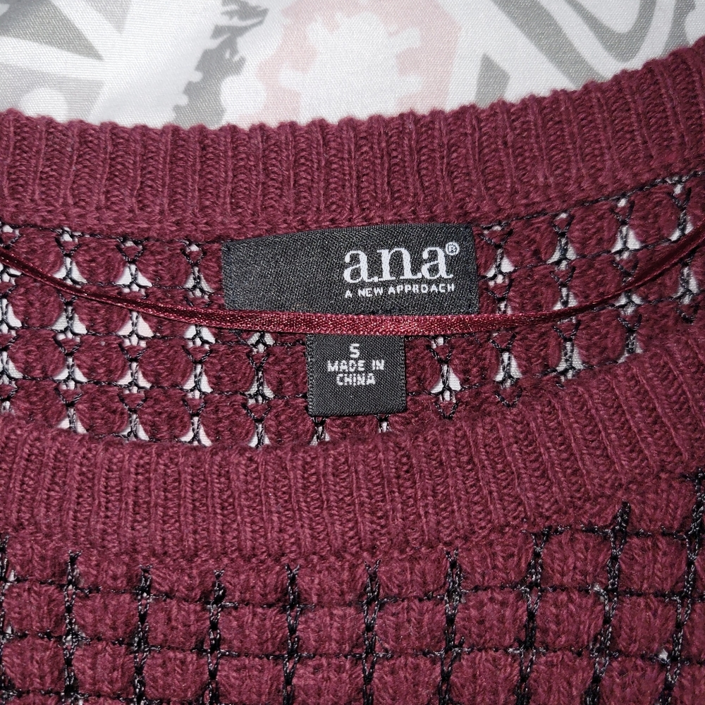 Sweater - Picture 2 of 2